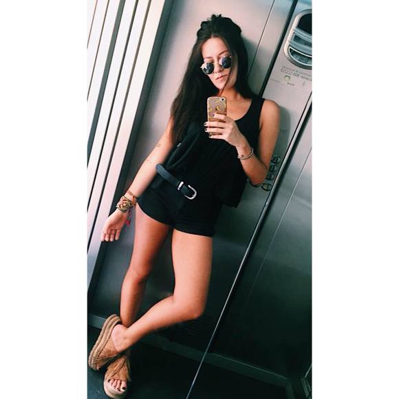 Meet your Posher, Daniela - Picture 1 of 1